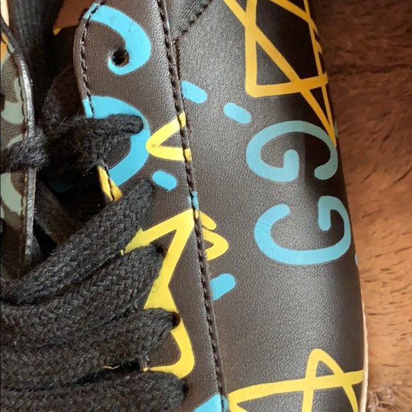 Gucci Ghost Sneakers - Picture 8 of 16